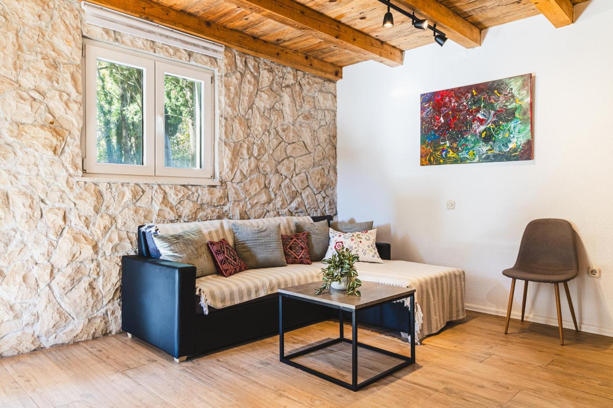 Country House Uros In Nature With Pool Lovorno Buitenkant foto