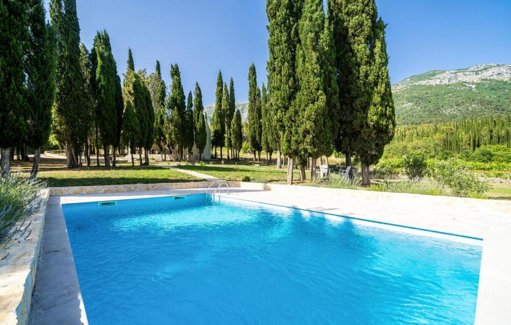 Country House Uros In Nature With Pool Lovorno Buitenkant foto